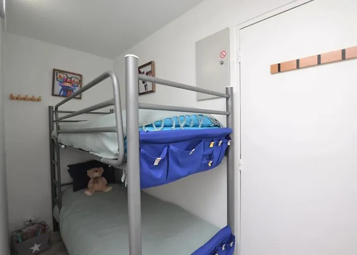 A Bord De La Fregate Port Camargue Apartman *
